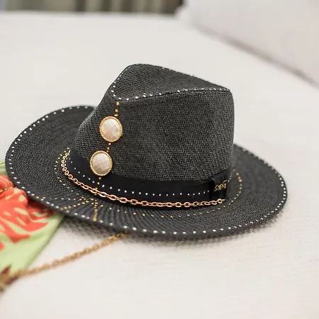 Nόka פליראקי