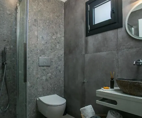 Hotel apartamentowy Nόka